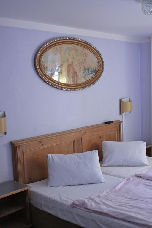 Penzion Nikola Pec pod Sněžkou Habitación foto